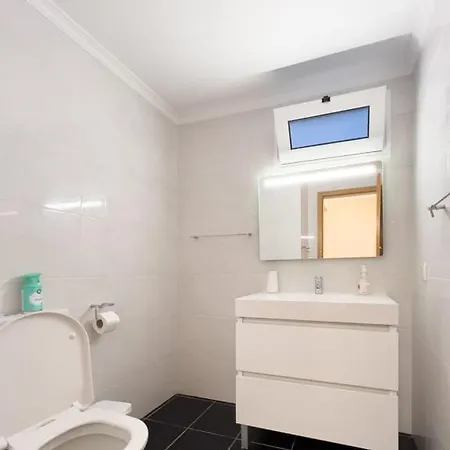 Ferienhaus Guestready - One Happy In Machico *